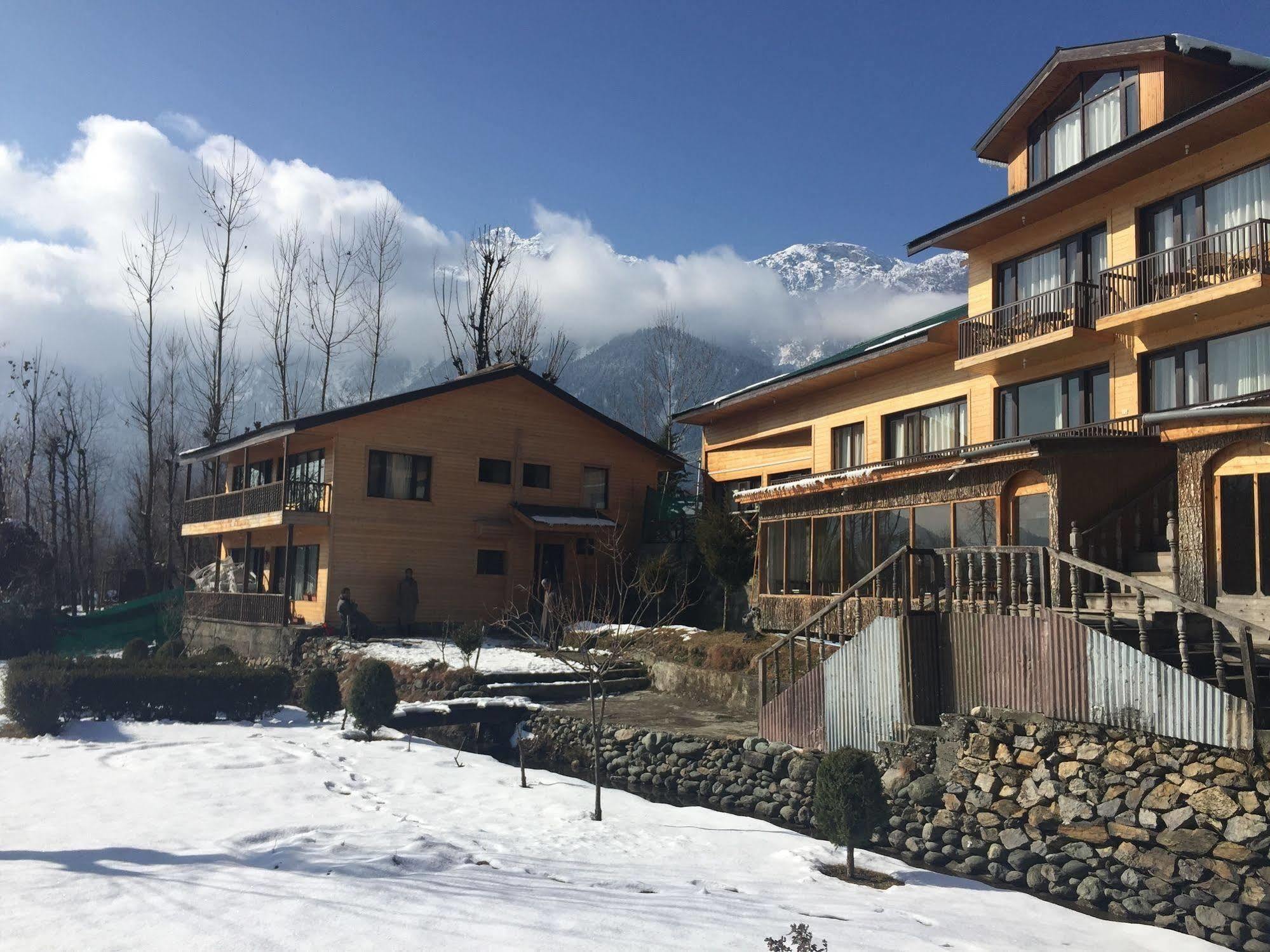 Himalaya House Pahalgām Exterior foto